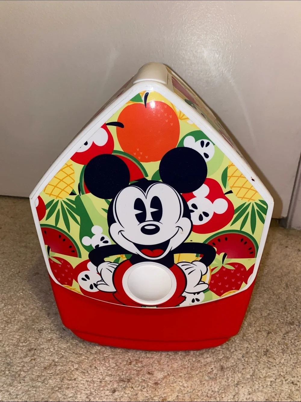 minnie and mickey pop pal 7 quart igloo cooler